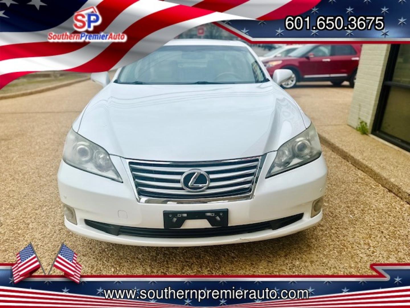 2011 WHITE LEXUS ES 350 BASE (JTHBK1EG3B2) , located at 922 W. Beacon St., Philadelphia, MS, 39350, (601) 650-3675, 32.770447, -89.127151 - Photo#1